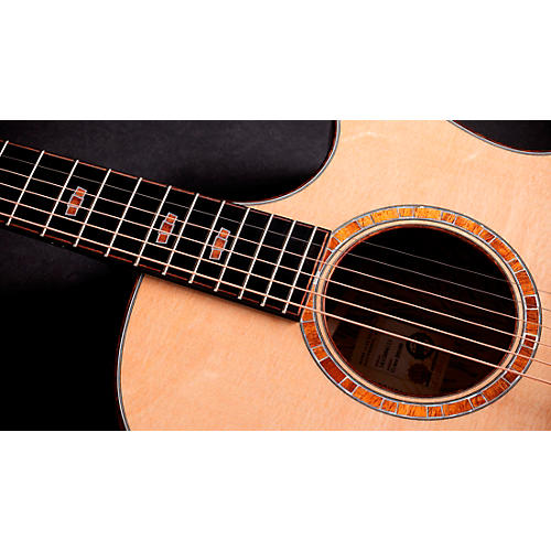 Taylor Custom Bearclaw Sitka Spruce-Tiger Myrtle Grand Auditorium Acoustic-Electric Guitar Natural - musicians--Friend