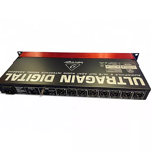 Used Behringer ADA8200 Power Amp - musicians--Friend