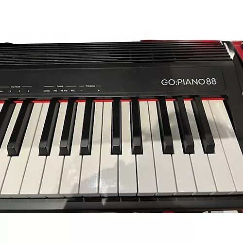 Used Roland R-C-CCM-GO-88-P Portable Keyboard - musicians--Friend