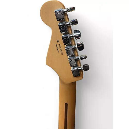 Used Fender Standard Stratocaster Plus Top Cherry Sunburst Solid Body Electric Guitar Cherry Sunburst - musicians--Friend