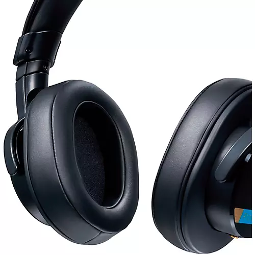 Sony MDR-M1 Closed Monitor Headphones - musicians--Friend