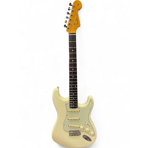 Used Fender AMERICAN VINTAGE II Olympic White Solid Body Electric Guitar Olympic White - musicians--Friend