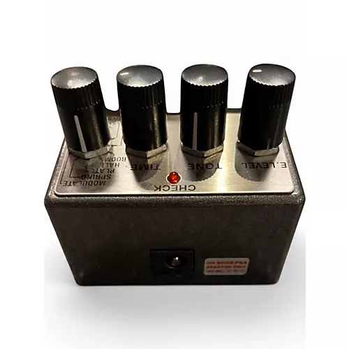 Used BOSS RV6 Digital Reverb Effect Pedal - musicians--Friend