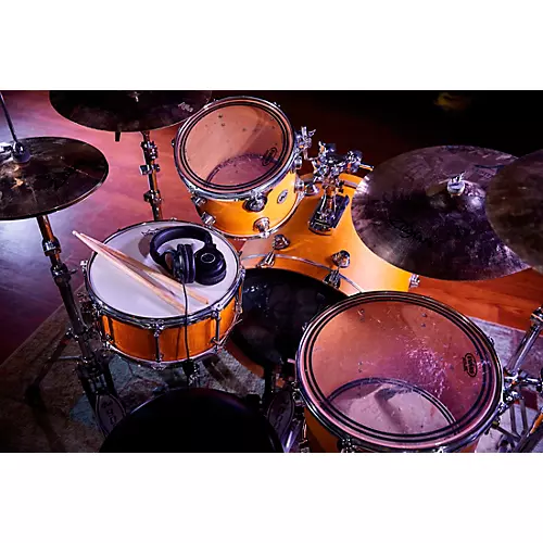 Audio-Technica ATH-M40x Closed-Back Professional Studio Monitor Headphones Black - musicians--Friend