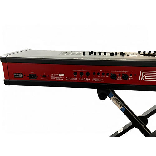 Used Roland Fantom 8 Keyboard Workstation - musicians--Friend