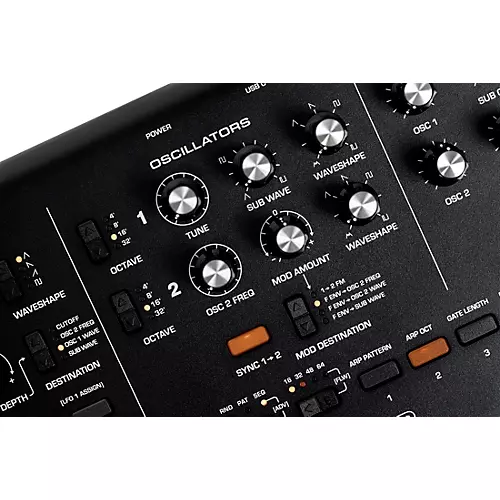 Moog Messenger Monophonic Analog Synthesizer - musicians--Friend