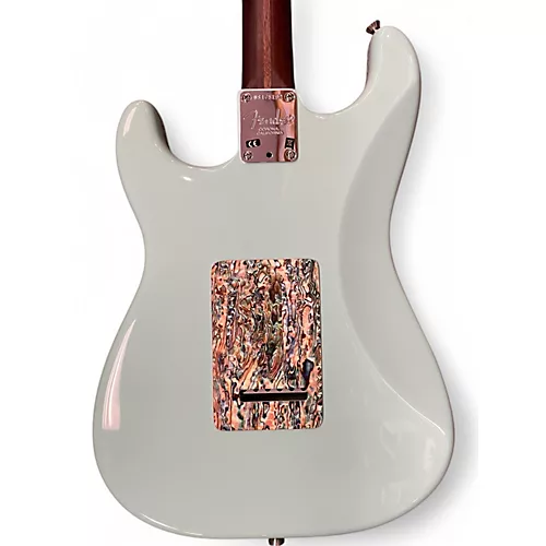 Used 2017 Fender Limited Edition American Professional Stratocaster Daphne Blue Solid Body Electric Guitar Daphne Blue - musicians--Friend