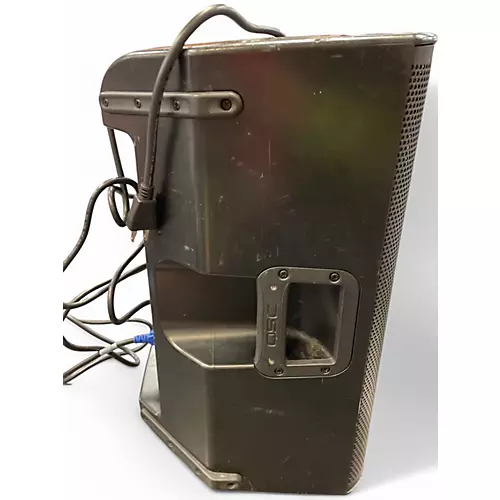 Used QSC K10 Powered Speaker - musicians--Friend