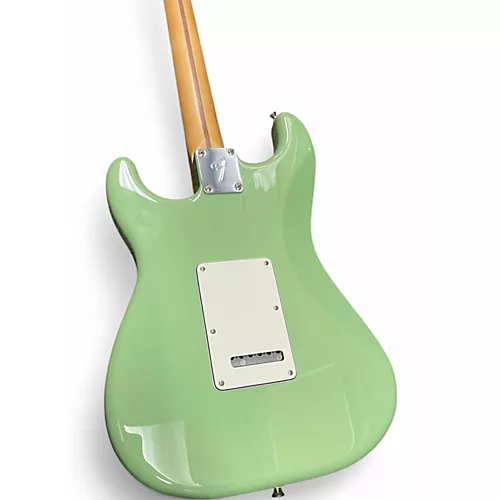 Used Fender Stratocaster Mint Green Solid Body Electric Guitar Mint Green - musicians--Friend