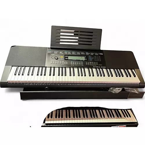 Used Casio WK245 - musicians--Friend