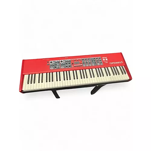 Used Nord piano 5 Stage Piano - musicians--Friend