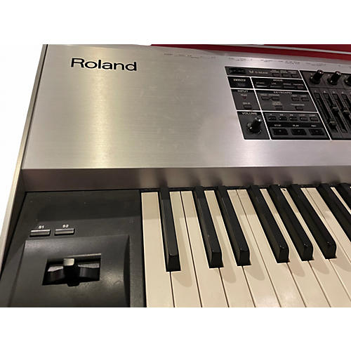 Used Roland Fantom G8 88 Key Keyboard Workstation - musicians--Friend
