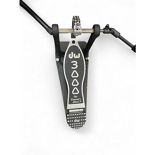 Used DW 3000 Series Double Double Bass Drum Pedal - musicians--Friend