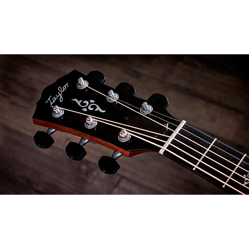 Taylor Gold Label Series 814e Super Auditorium Acoustic-Electric Guitar Natural - musicians--Friend