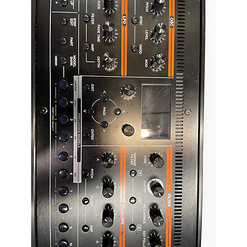 Used Roland JUPITER XM Synthesizer - musicians--Friend