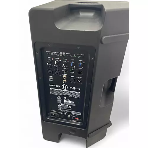 Used Harbinger VARI V3412 Powered Speaker - musicians--Friend