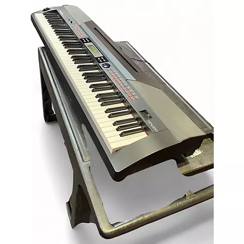 Used Medeli SP4200 Digital Piano - musicians--Friend