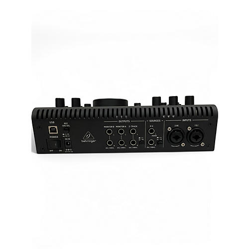 Used Behringer STUDIO L Audio Interface - musicians--Friend