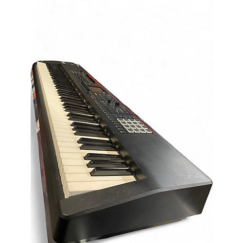 Used Roland Fantom 08 Keyboard Workstation - musicians--Friend