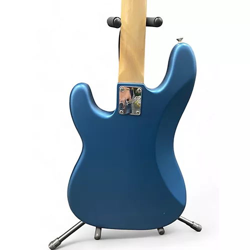 Used Fender American Performer Precision Bass Lake Placid Blue Electric Bass Guitar Lake Placid Blue - musicians--Friend