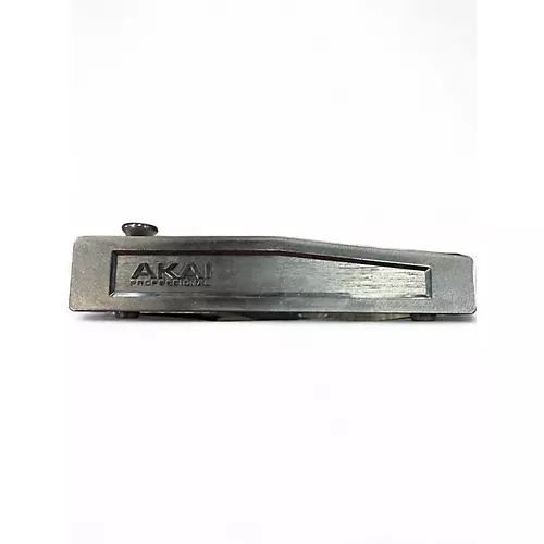Used Akai Professional MPK Mini MIDI Controller - musicians--Friend