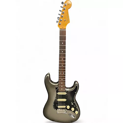 Used Fender American Professional II Stratocaster Silverburst Solid Body Electric Guitar Silverburst - musicians--Friend