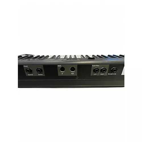 Used Kurzweil SP76 - musicians--Friend