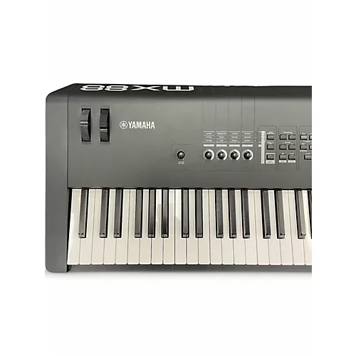 Used Yamaha MX88 Synthesizer - musicians--Friend