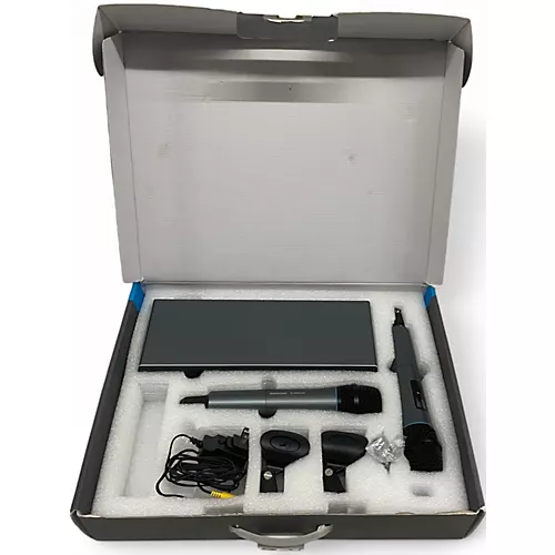 Used Sennheiser XSW 1 Dual with E825 Mics Handheld Wireless System - musicians--Friend