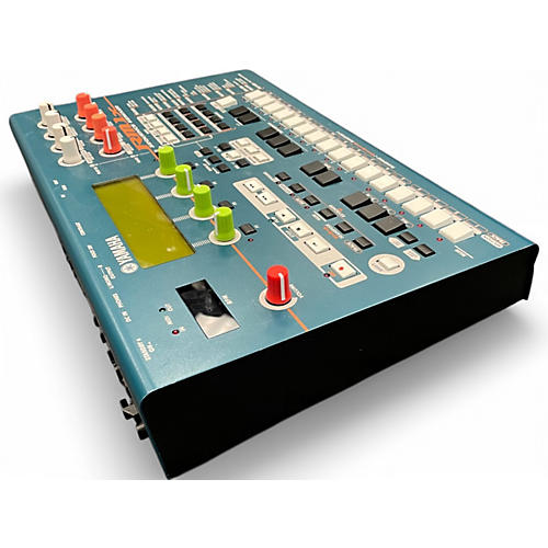 Used Yamaha RM1X Sequence Remixer Production Controller - musicians--Friend