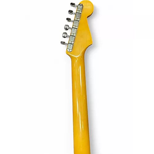 Used Fender American Vintage II Stratocaster 3 Color Sunburst Electric Guitar 3 Color Sunburst - musicians--Friend