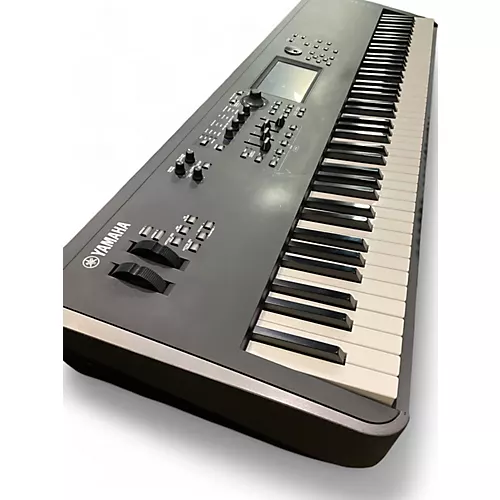 Used Yamaha MODX8 Synthesizer - musicians--Friend