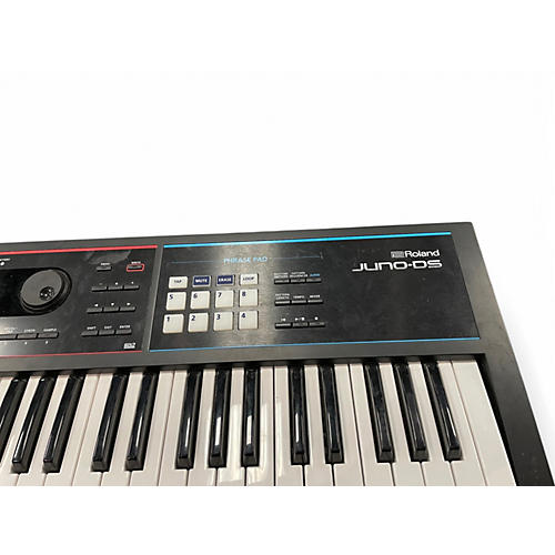 Used Roland Juno-DS Keyboard Workstation - musicians--Friend