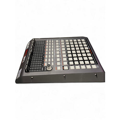 Used Akai Professional APC20 Production Controller - musicians--Friend