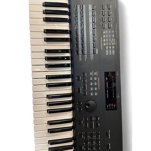 Used Roland JV1000 Keyboard Workstation - musicians--Friend