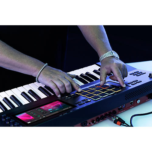 Akai Professional MPC Key 61 Production Synthesizer - musicians--Friend