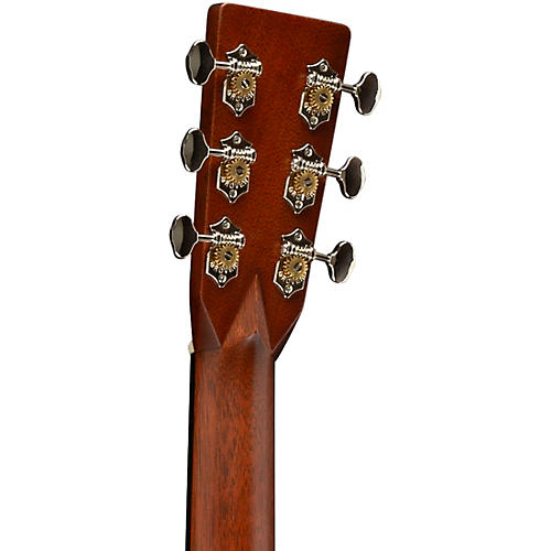 Martin 000-28 Standard Auditorium Acoustic Guitar Natural - musicians--Friend
