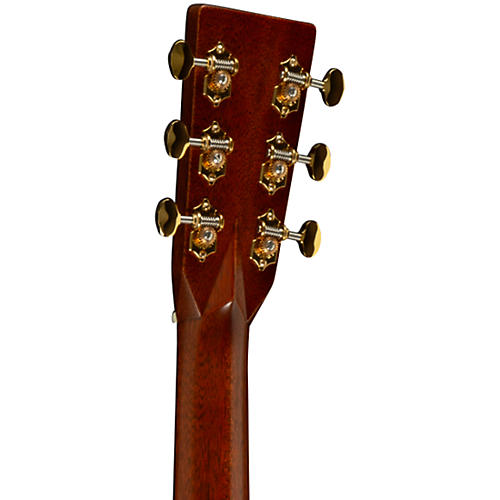 Martin OM-28E Modern Deluxe Orchestra Acoustic-Electric Guitar Natural - musicians--Friend