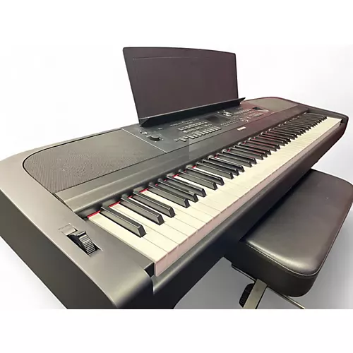 Used Yamaha DGX-670 Digital Piano - musicians--Friend