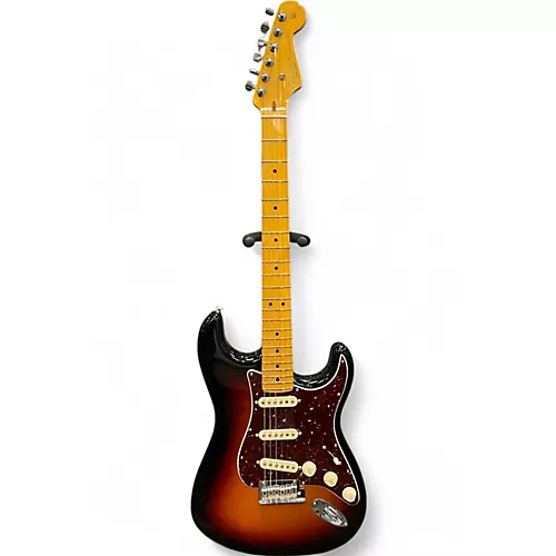 Used 2024 Fender American Professional II Stratocaster 3 Color Sunburst Solid Body Electric Guitar 3 Color Sunburst - musicians--Friend