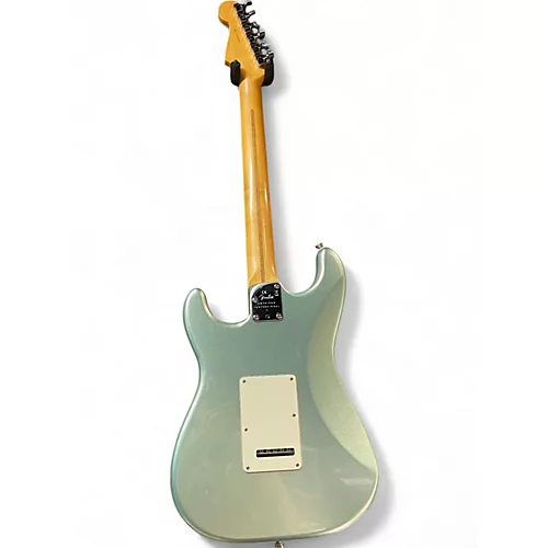 Used Fender American Professional II Stratocaster Surf Green Solid Body Electric Guitar Surf Green - musicians--Friend