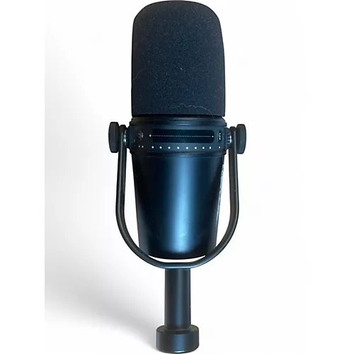 Used Shure MV7 Dynamic Microphone - musicians--Friend