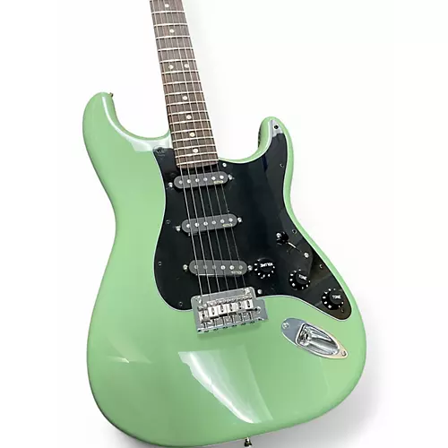 Used Fender Stratocaster Mint Green Solid Body Electric Guitar Mint Green - musicians--Friend