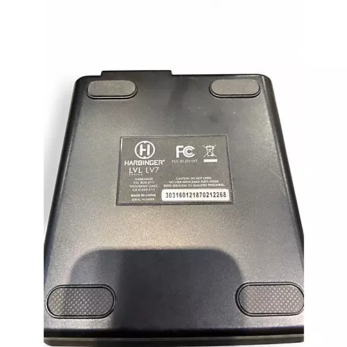 Used Harbinger LV7 Powered Mixer