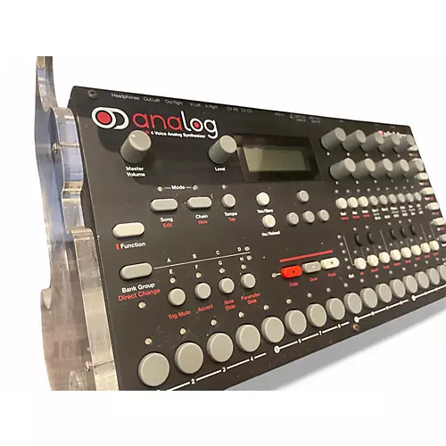 Used Elektron Analog Four Tabletop Synthesizer Synthesizer
