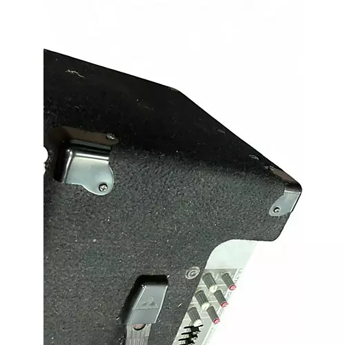 Used Behringer K900FX 90W Keyboard Amp