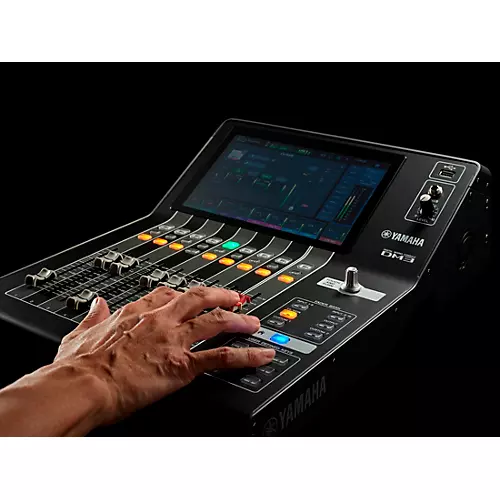 Yamaha DM3S Professional 22-Channel Ultracompact Digital Mixer