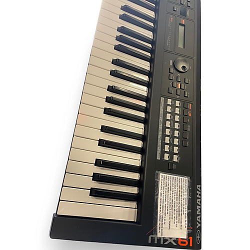 Used Yamaha MX61 61 Key Keyboard Workstation