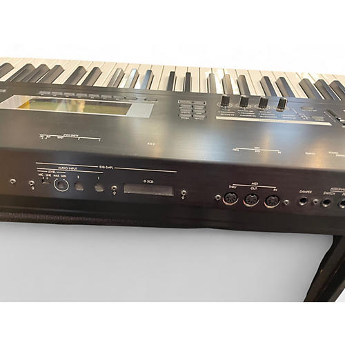 Used KORG TR88 Keyboard Workstation