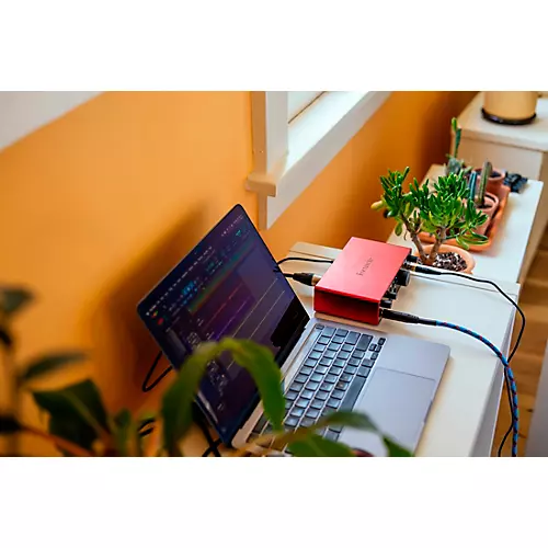 Focusrite Scarlett 2i2 USB-C Audio Interface Gen 4